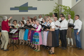 132 Sinas Kroenung
